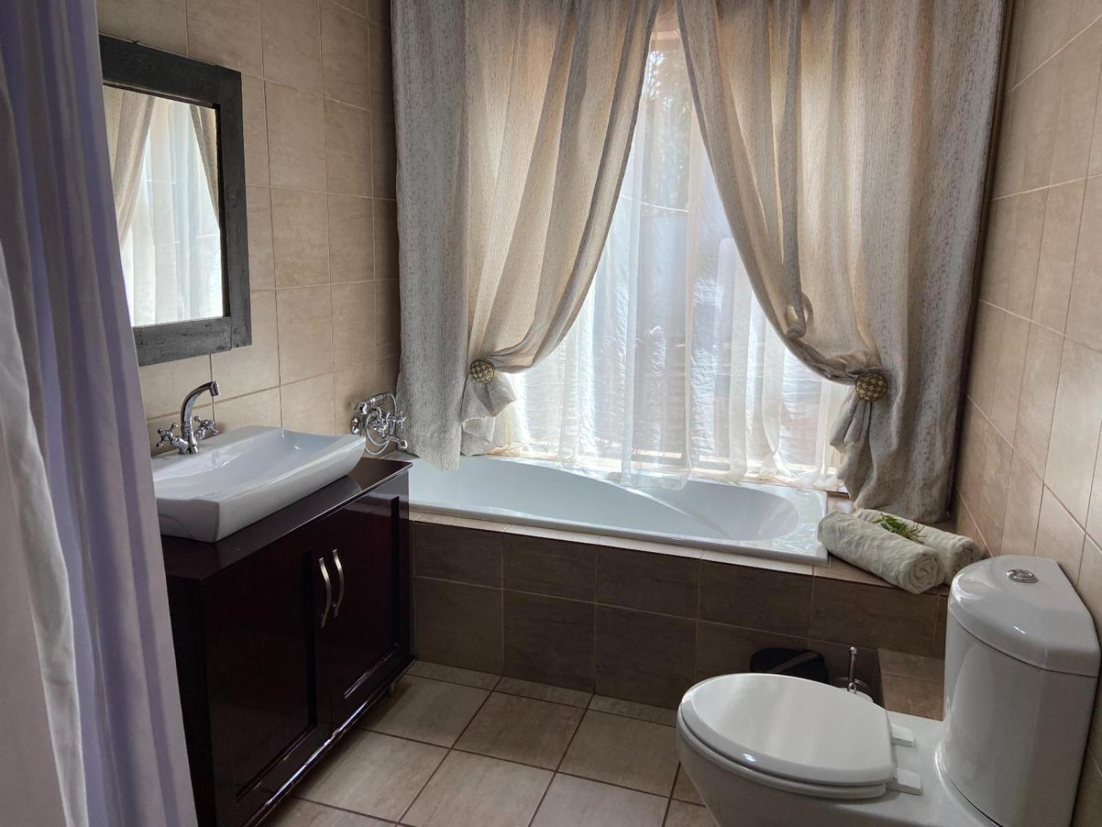 Aloe Guesthouse Klerksdorp Szoba fotó