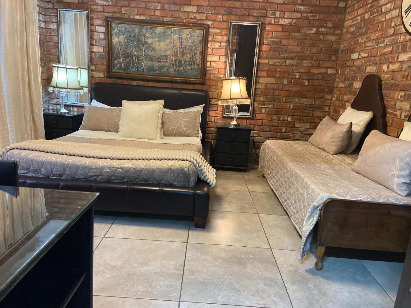 Aloe Guesthouse Klerksdorp Szoba fotó