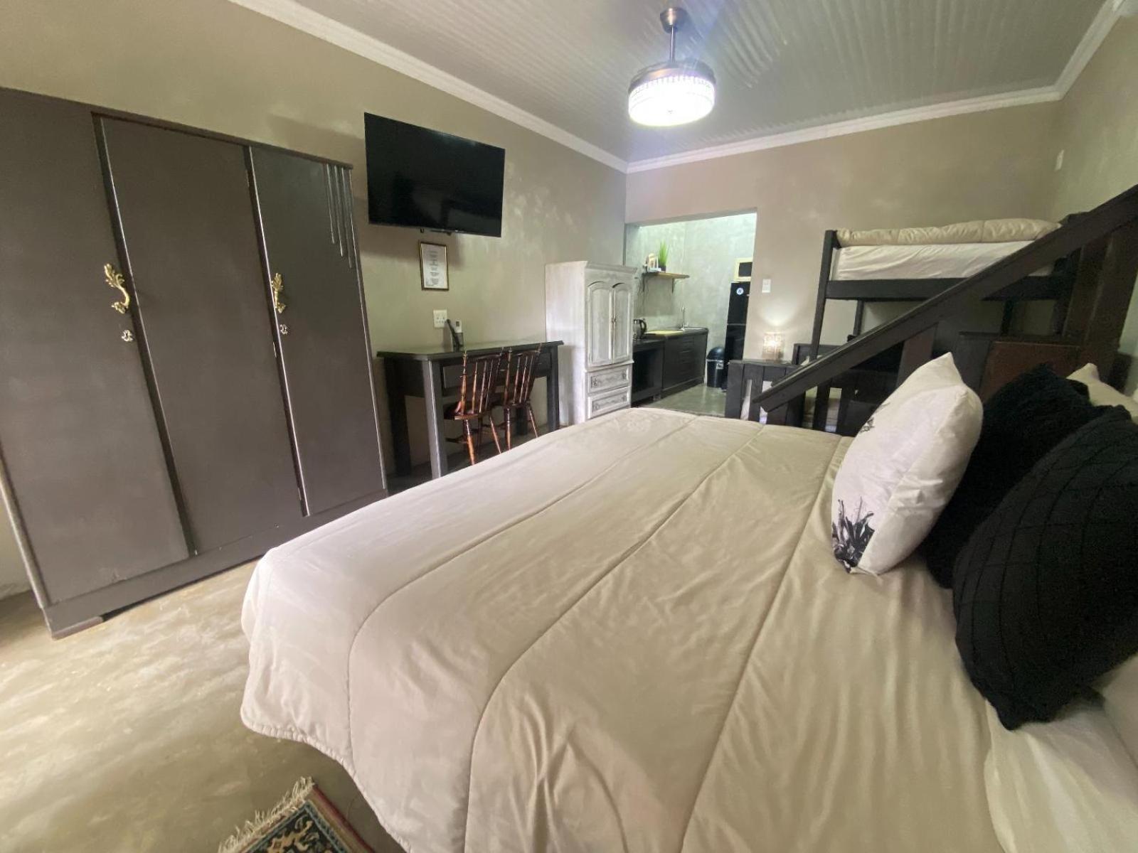 Aloe Guesthouse Klerksdorp Szoba fotó