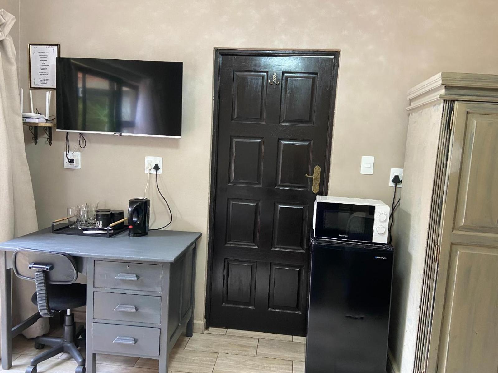 Aloe Guesthouse Klerksdorp Szoba fotó